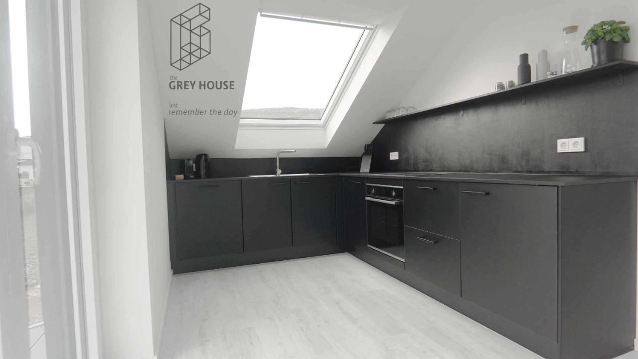 Апартаменты The Grey House Креф Экстерьер фото